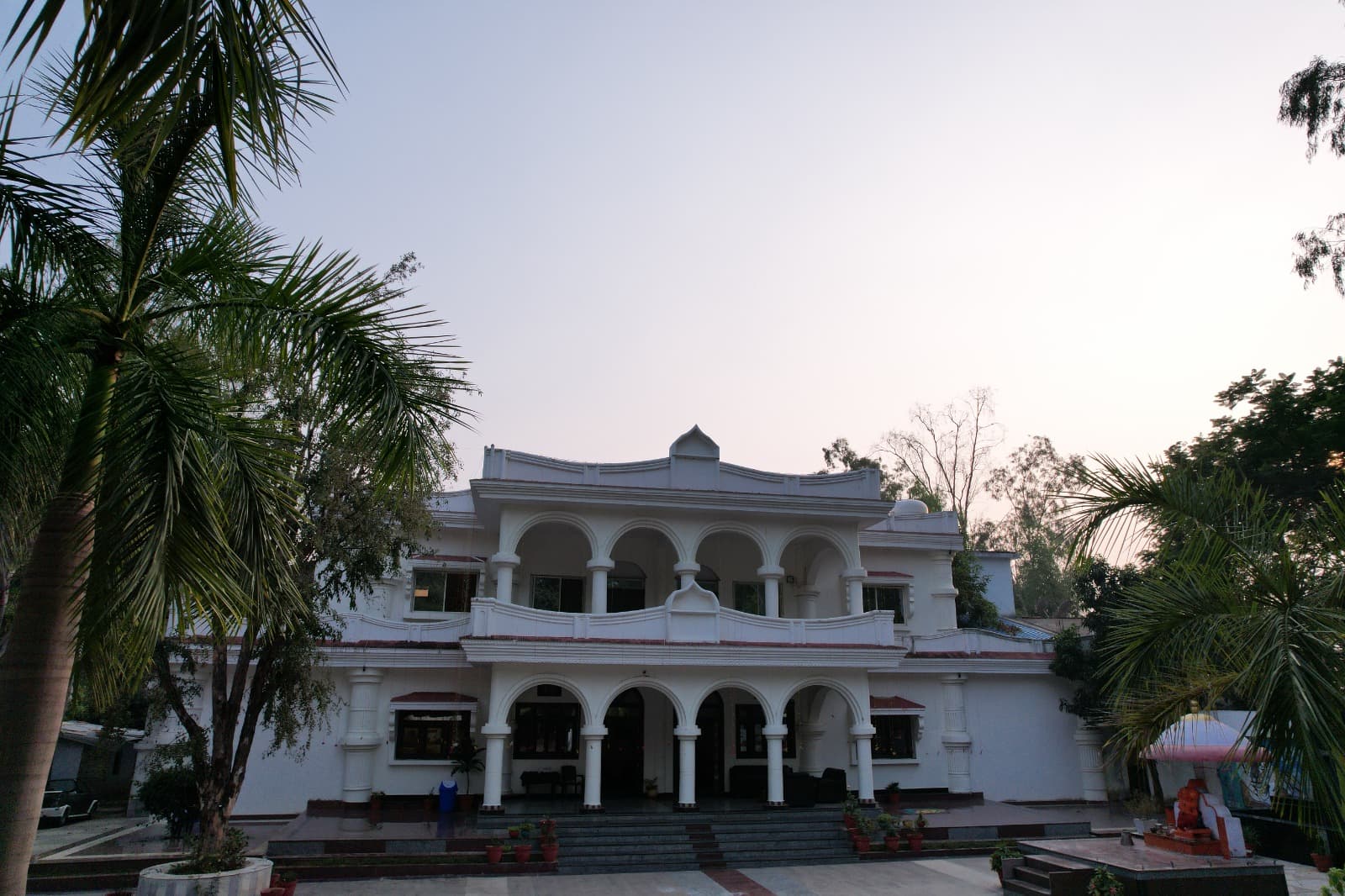 Wildlife Photographer - Guest at Sanjay Resort